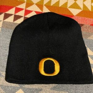 Oregon Ducks beanie